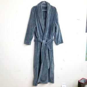 ALEXANDER Del Rosa gray plush oversize Maxi robe